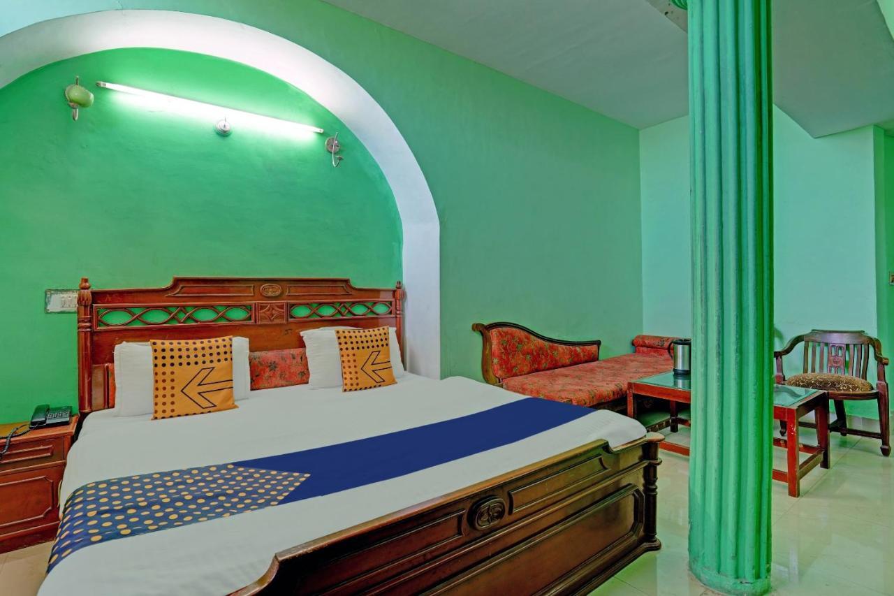 Spot On 79984 Hotel Castle View Mussoorie Exteriér fotografie