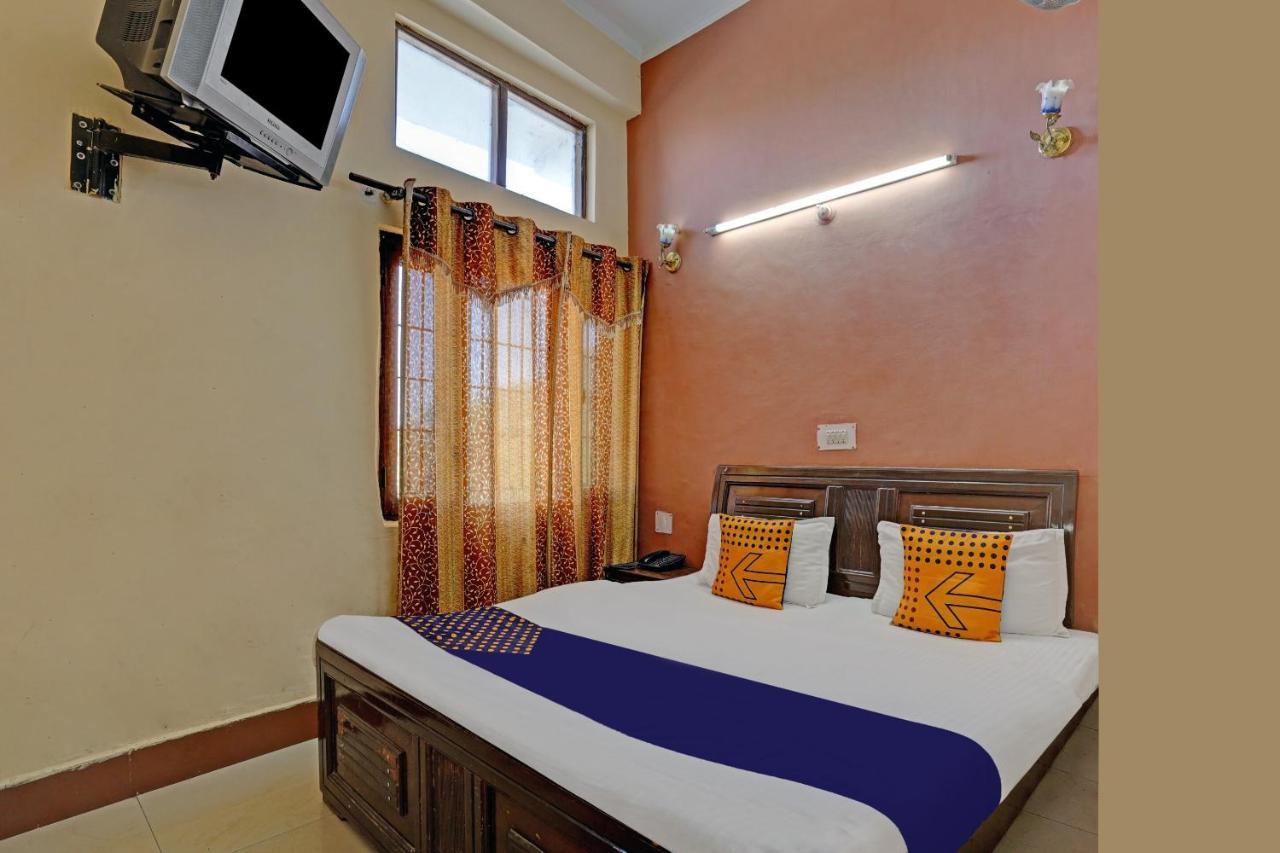 Spot On 79984 Hotel Castle View Mussoorie Exteriér fotografie